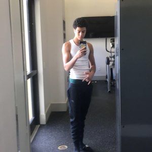 Meet your Posher, Shifty